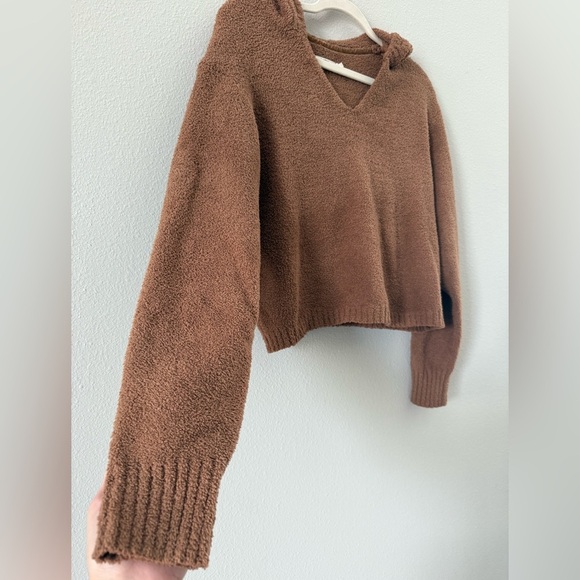 UGG Women's Tan V-Neck Sweater - Picture 6 of 7